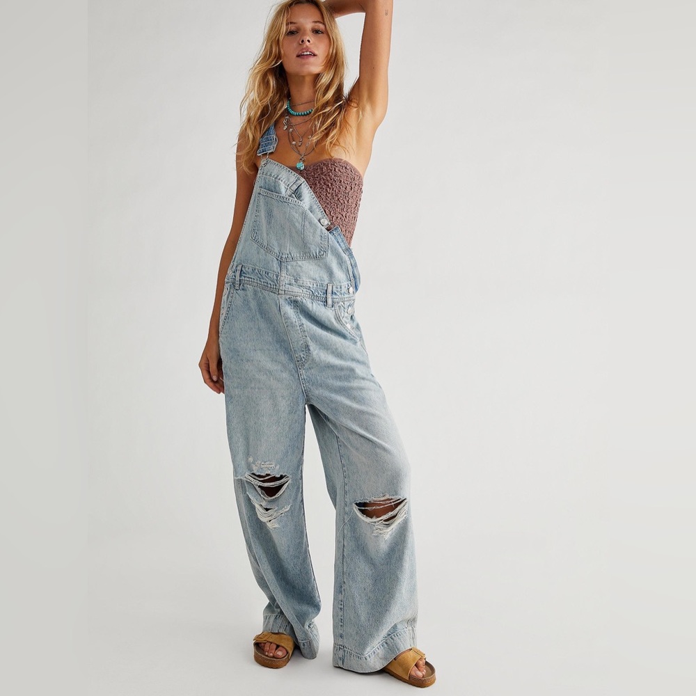 Brand New ~ 𝓯𝓹 Free People ~ Super Slouchy Overalls